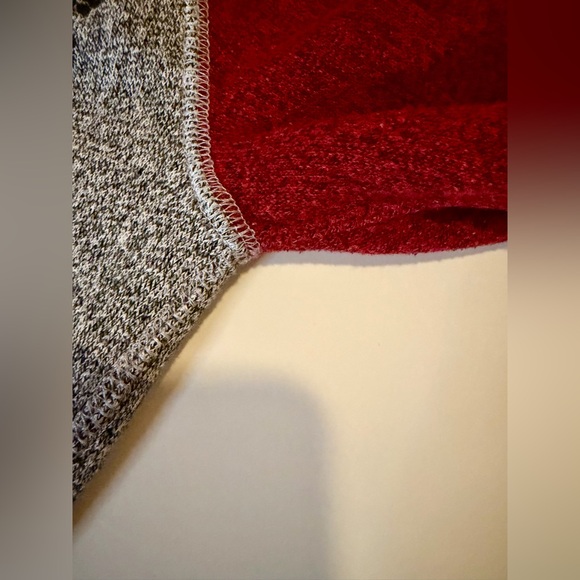 2T Roots Kids Full Zip Hoodie- Like New! - Picture 8 of 9